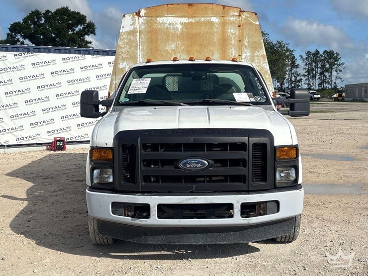 2008-ford-f-350-knapheide-kuv-enclosed-service-truck-image-22