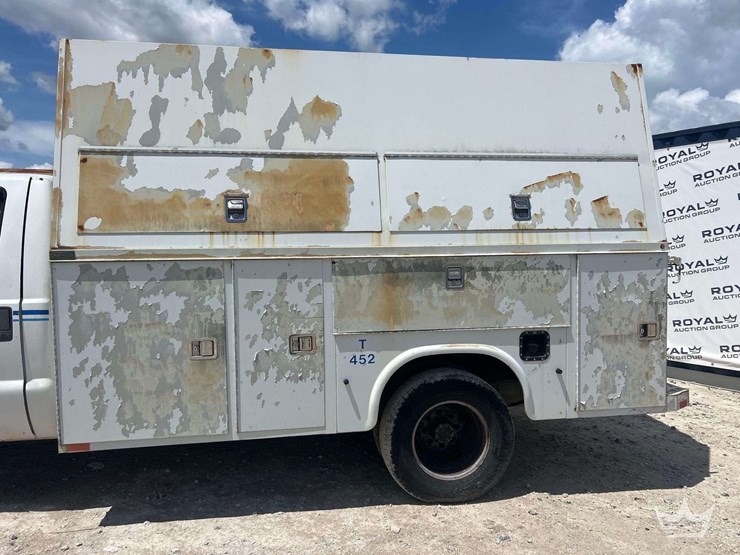 2008-ford-f-350-knapheide-kuv-enclosed-service-truck-image-21