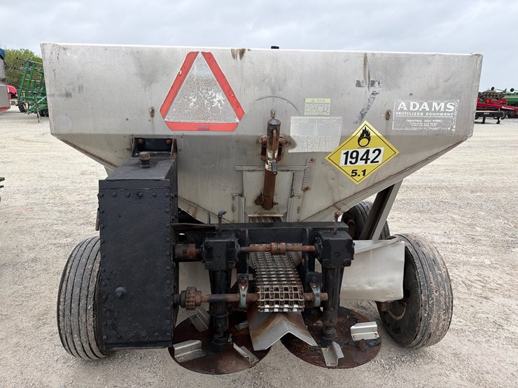 #211409-•-adams-fertilizer-spreader-image-4