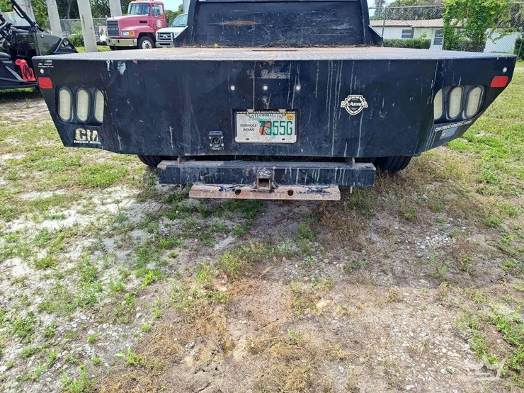 2019-chevrolet-silverado-3500-image-26