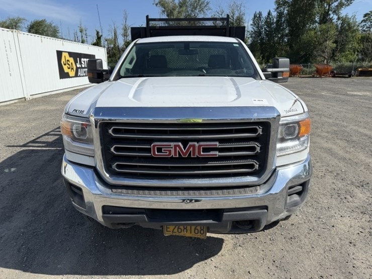 2016-gmc-sierra-2500-image-8