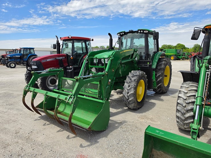 2023-john-deere-6145m-image-24