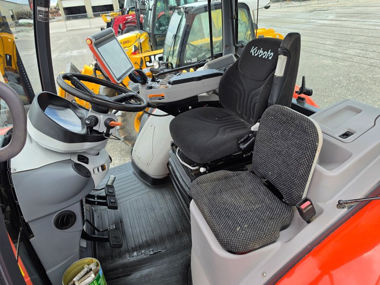 2015-kubota-m7-171-image-13