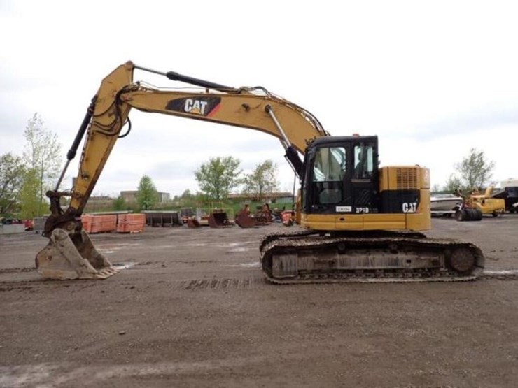 2013-caterpillar-321d-lcr-image-8