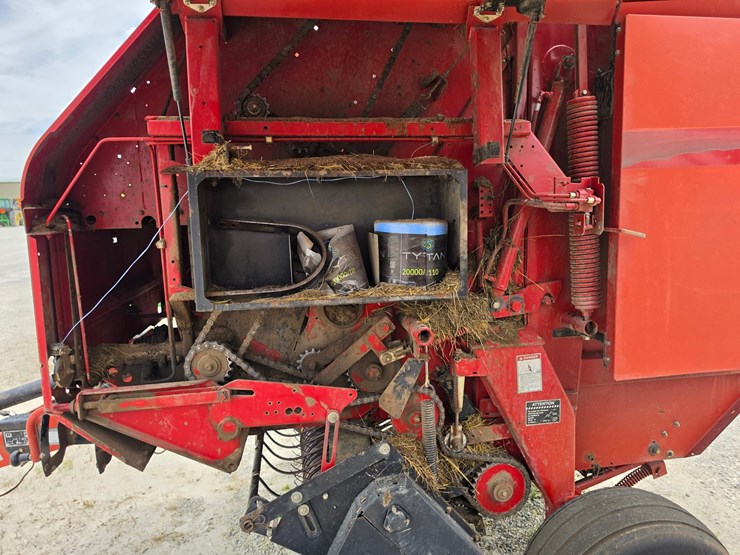 2003-case-ih-rbx462-image-10