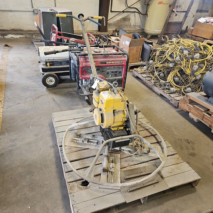 STOW CONCRETE FLOOR FINISHER