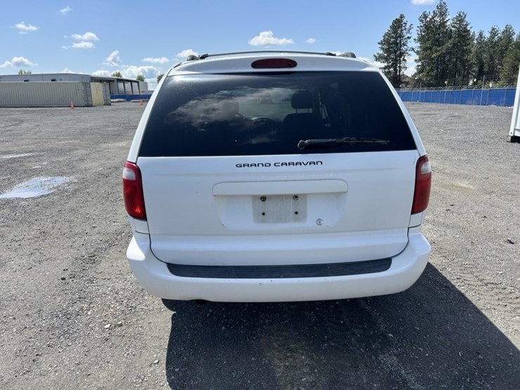 2006-dodge-grand-caravan-image-4