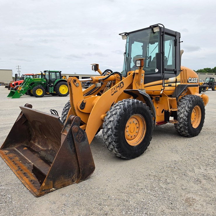 2006 CASE 521D