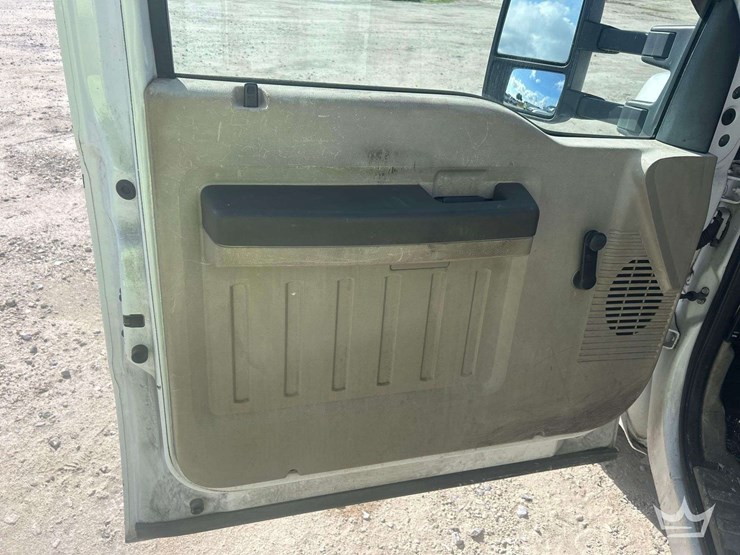 2008-ford-f-350-knapheide-kuv-enclosed-service-truck-image-14