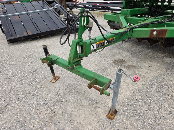 2009-john-deere-1590-image-2
