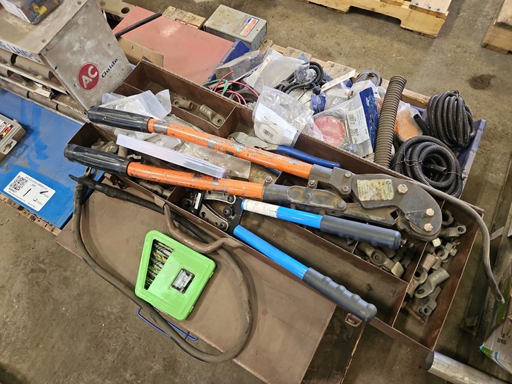 bolt-bins-with-contents,-image-2
