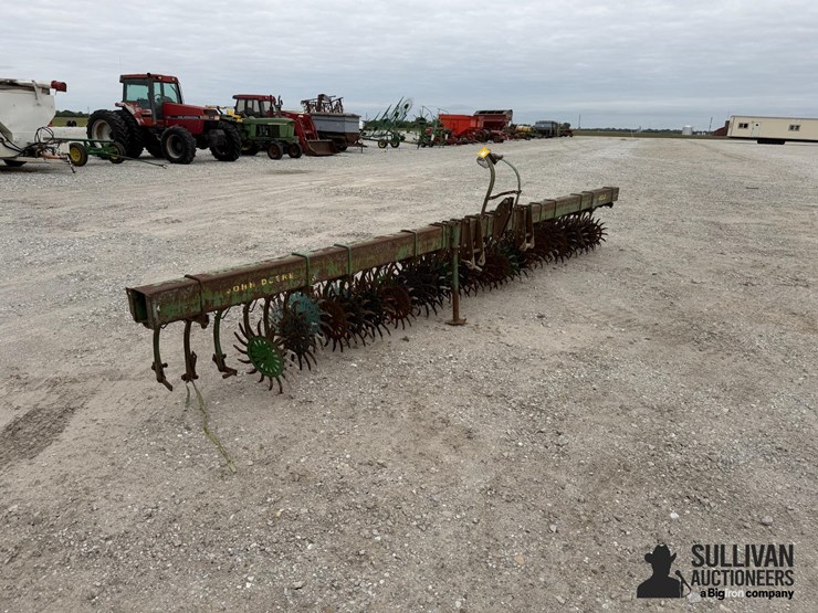 john-deere-400-image-3