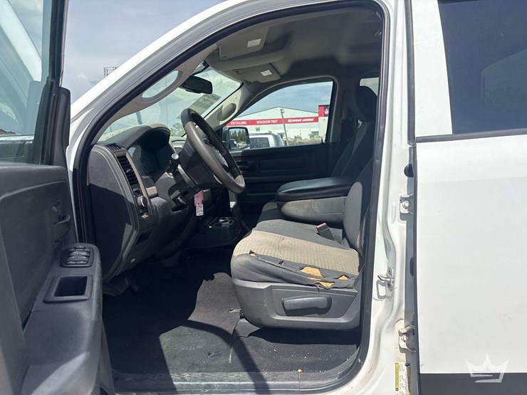 2012-ram-1500-tradesman-image-12