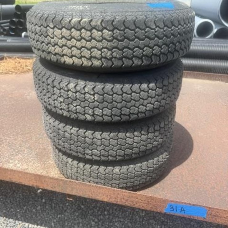 4 TIRES ST175/80D13