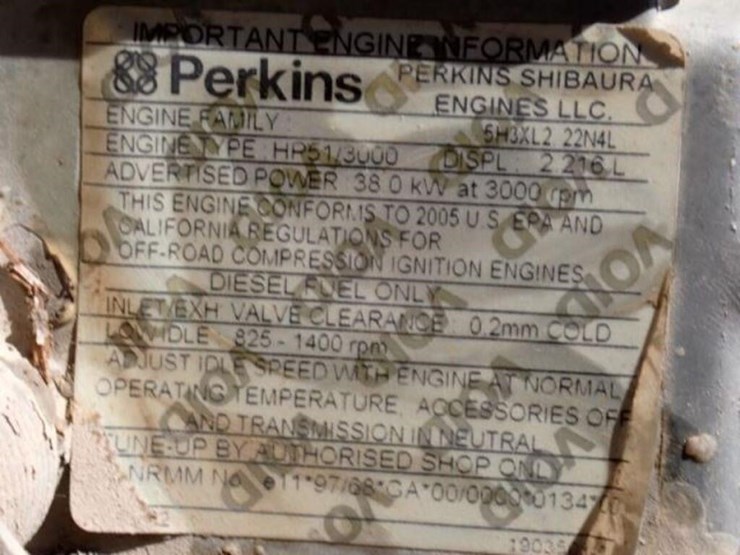 2006-caterpillar-216b-image-29