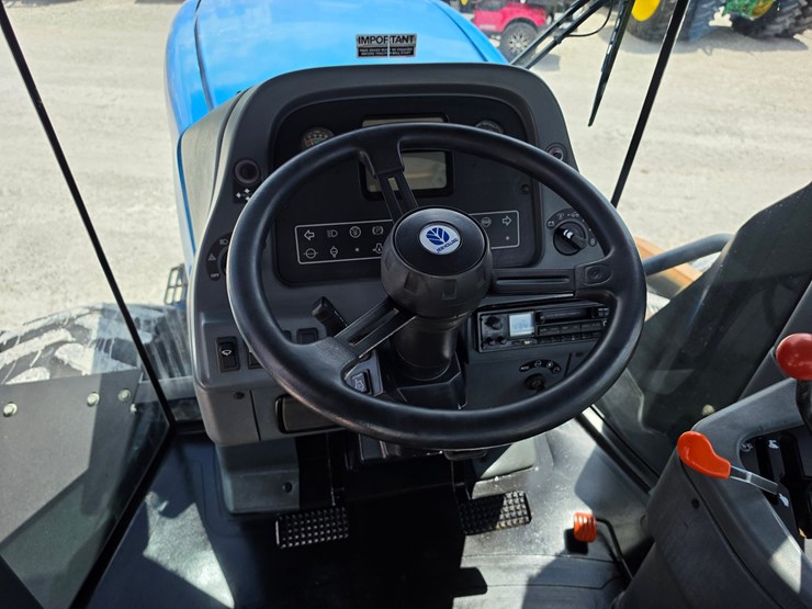 2000-new-holland-9384-image-19