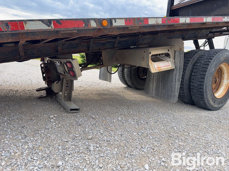 2007-international-durastar-4300-image-17