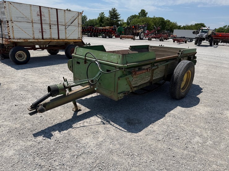 john-deere-34-image-7