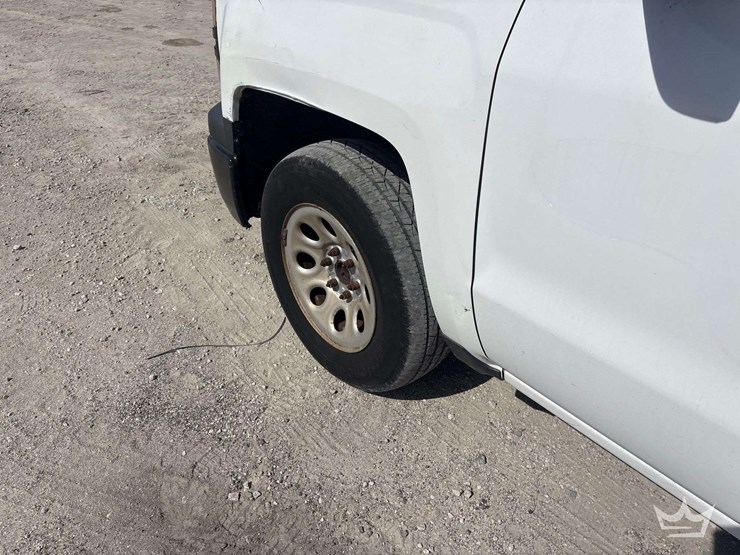 2014-chevrolet-silverado-1500-image-21
