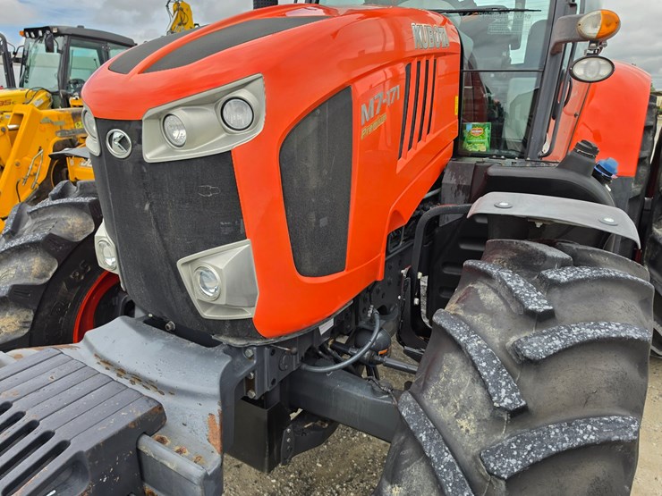 2015-kubota-m7-171-image-19