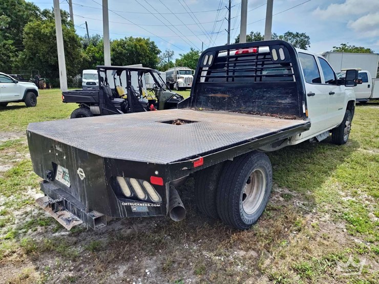 2019-chevrolet-silverado-3500-image-3