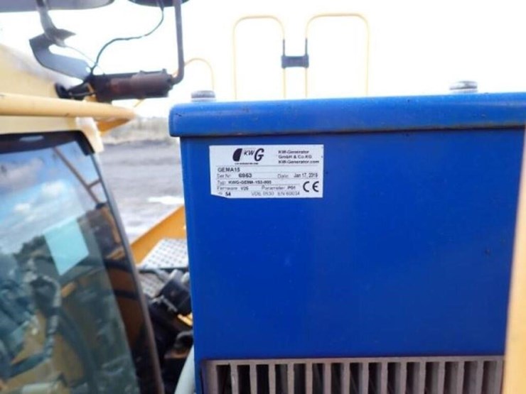 2015-volvo-ec250el-image-76