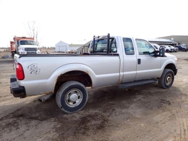 2013-ford-f250-xl-image-5