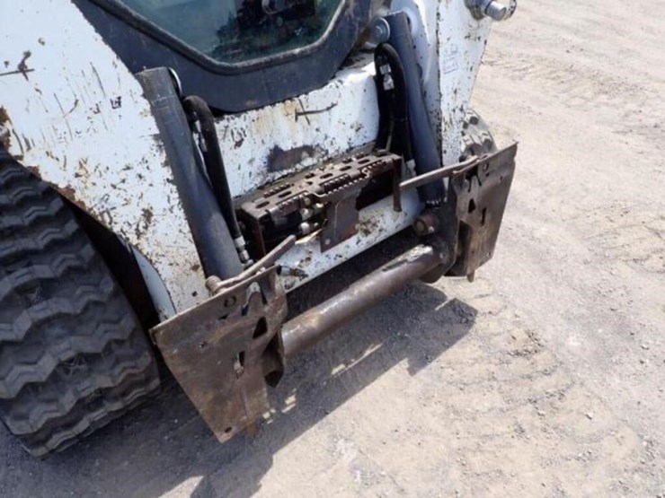 2017-bobcat-t550-image-25