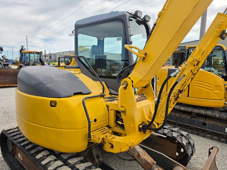 2004-komatsu-pc78mr-6-image-23