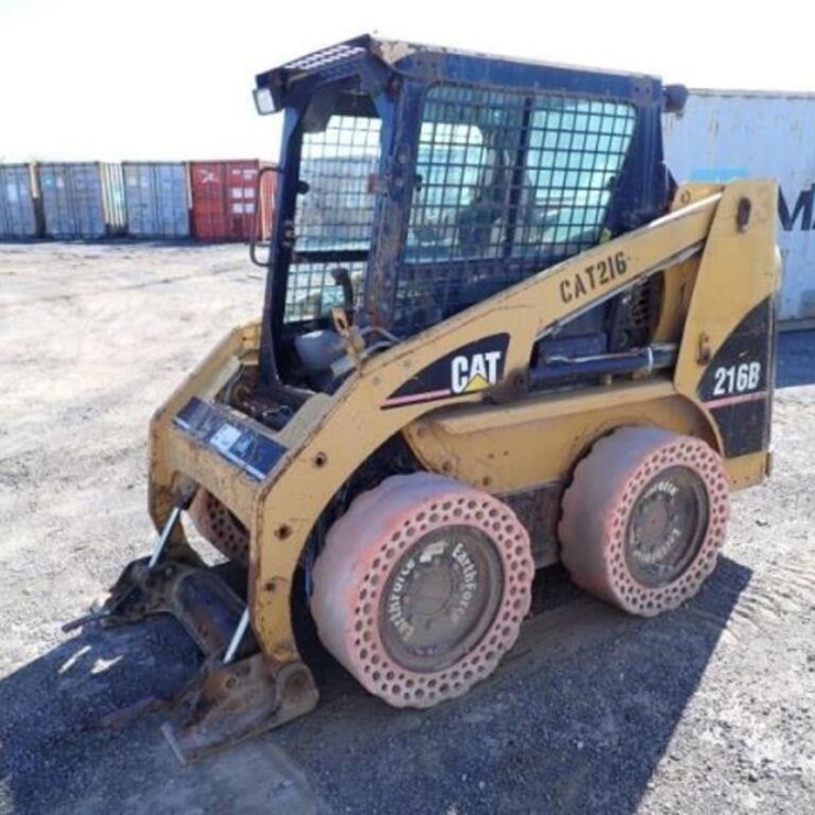 2006 CATERPILLAR 216B