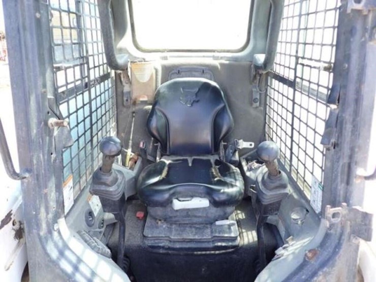 2015-bobcat-t550-image-19