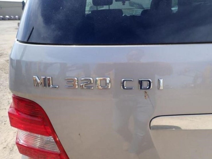 2007-mercedes-benz-ml320-image-34