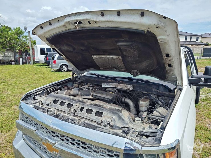 2019-chevrolet-silverado-3500-image-7
