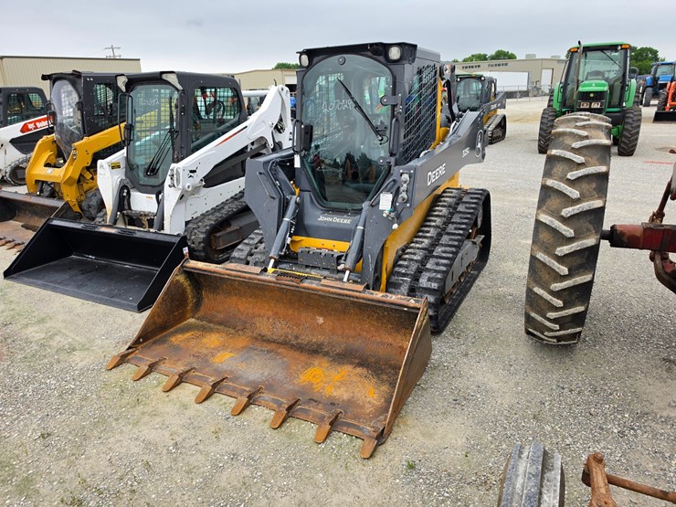 2023-deere-325g-image-25