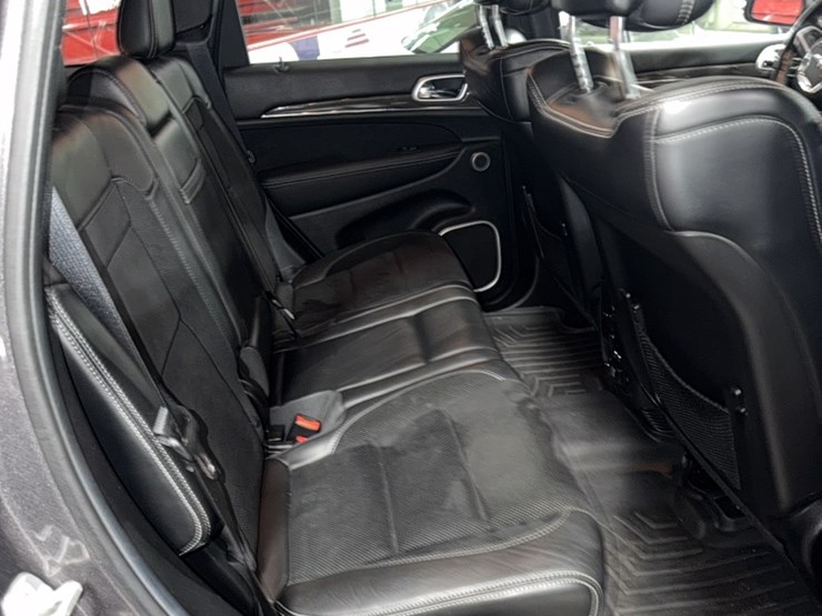 2014-jeep-grand-cherokee-image-32