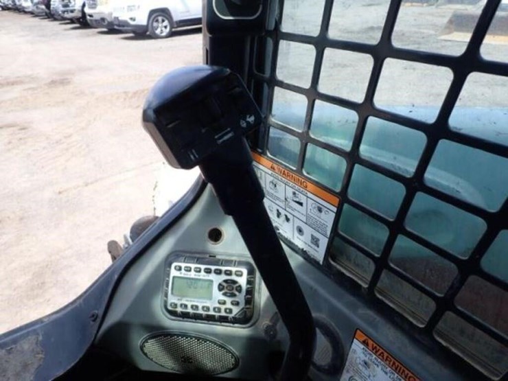 2017-bobcat-t550-image-14