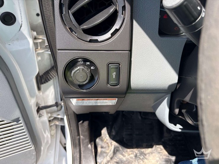 2016-ford-f750-image-32