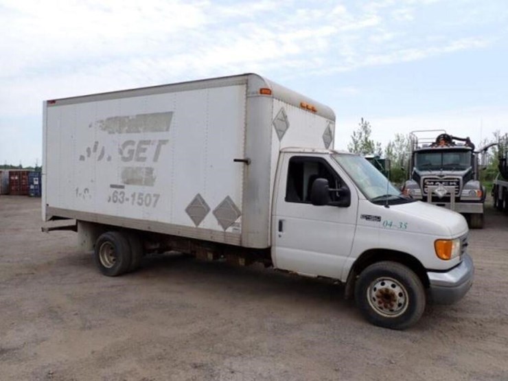 2004-ford-e450-image-3