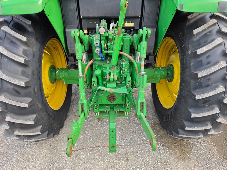 2010-john-deere-6230-image-9