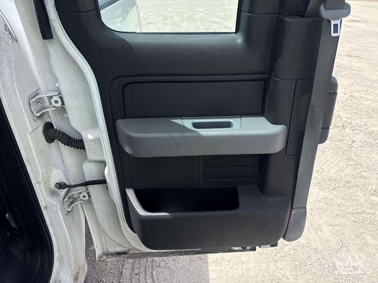2014-ford-f150-image-11