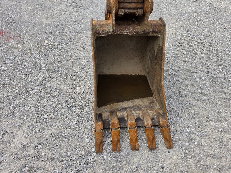 2004-komatsu-pc78mr-6-image-6