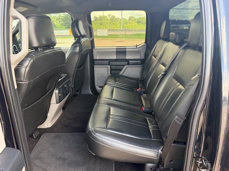 2018-ford-f150-image-10