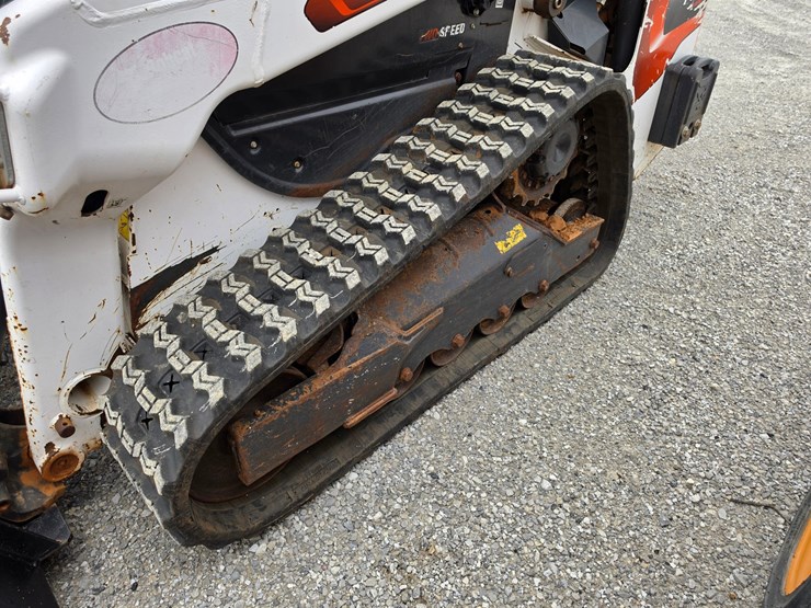 2021-bobcat-t66-image-23
