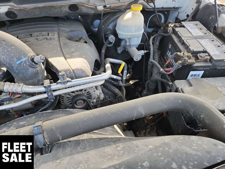 2014-dodge-1500-image-30