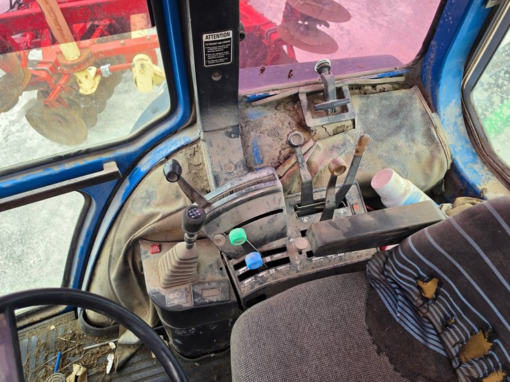 1990-ford-8630-image-10