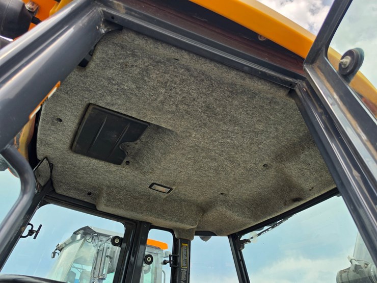 2016-deere-310sl-hl-image-8