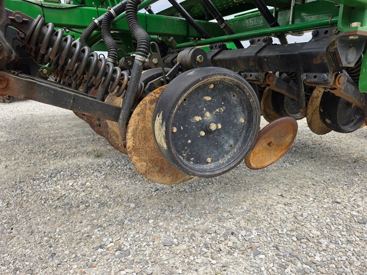 2009-john-deere-1590-image-6