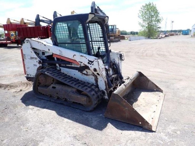 2015-bobcat-t550-image-3
