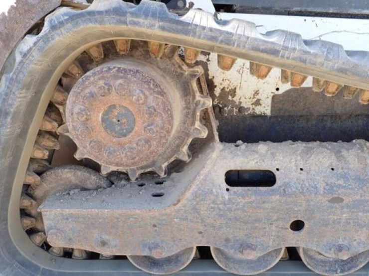 2015-bobcat-t550-image-36