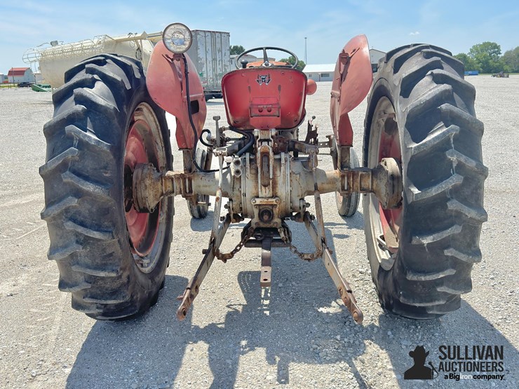 1962-massey-ferguson-65-image-6